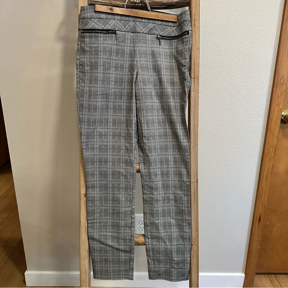 Candie's Women's Gray Plaid Pants